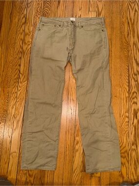 Dockers Men's Khaki Green Chinos